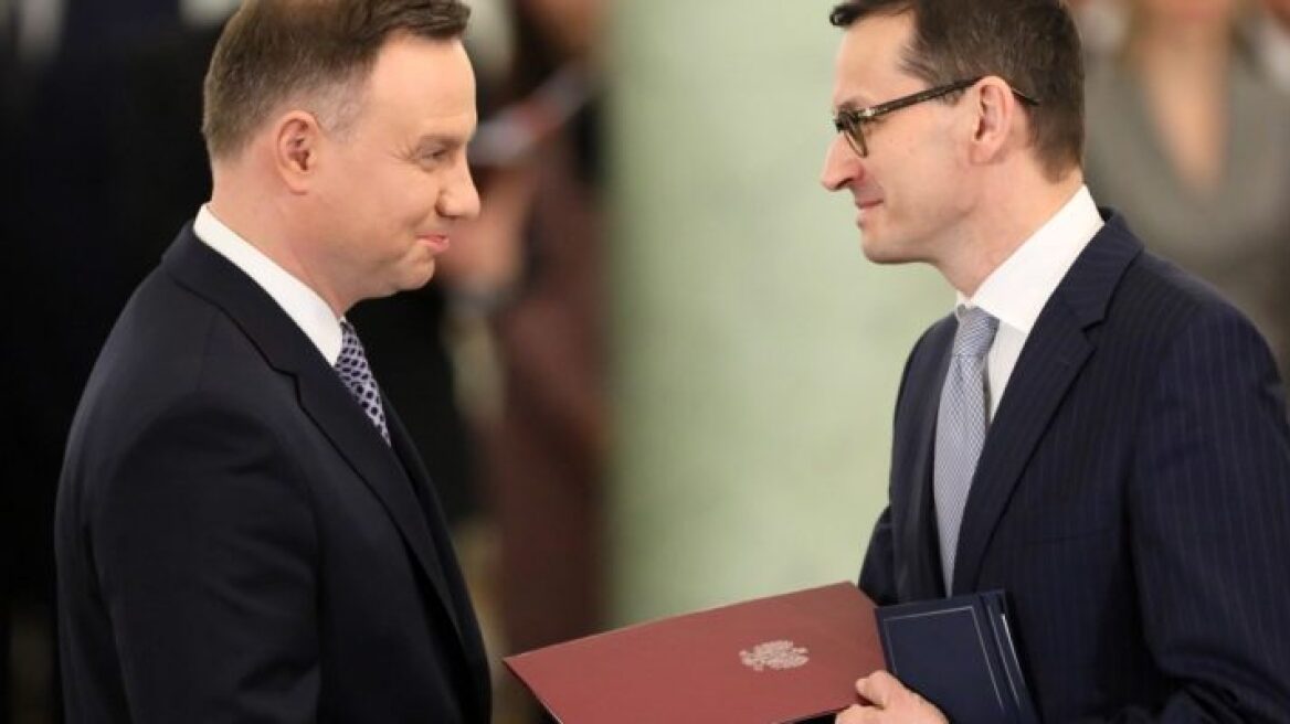 Πολωνία: Ορκίστηκε νέος πρωθυπουργός της χώρας ο Ματέους Μοραβιέτσκι	