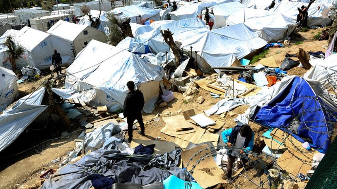 Der Standard για το προσφυγικό: Την ευθύνη για τις άθλιες συνθήκες φέρει η Ελλάδα