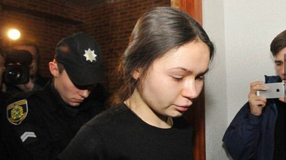 «Λύγισε» στο δικαστήριο η κόρη του Ρώσου ολιγάρχη: Σας παρακαλώ συγχωρέστε με!