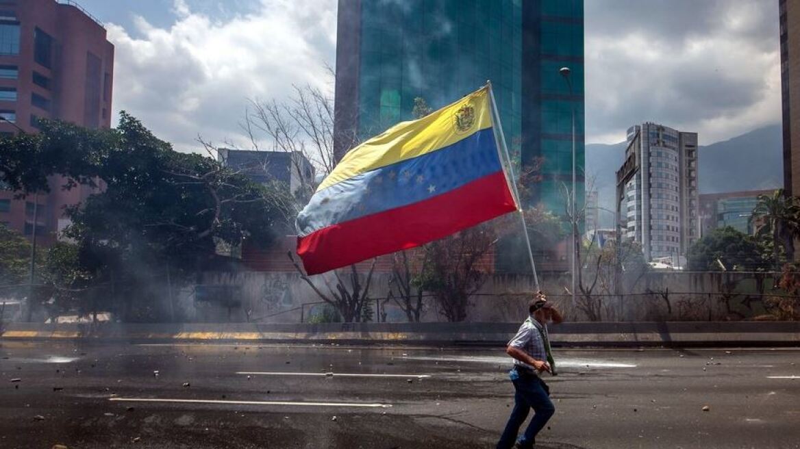 Βενεζουέλα: Πάνω από ένα εκατομμύριο πολίτες ξεσπιτώθηκαν 