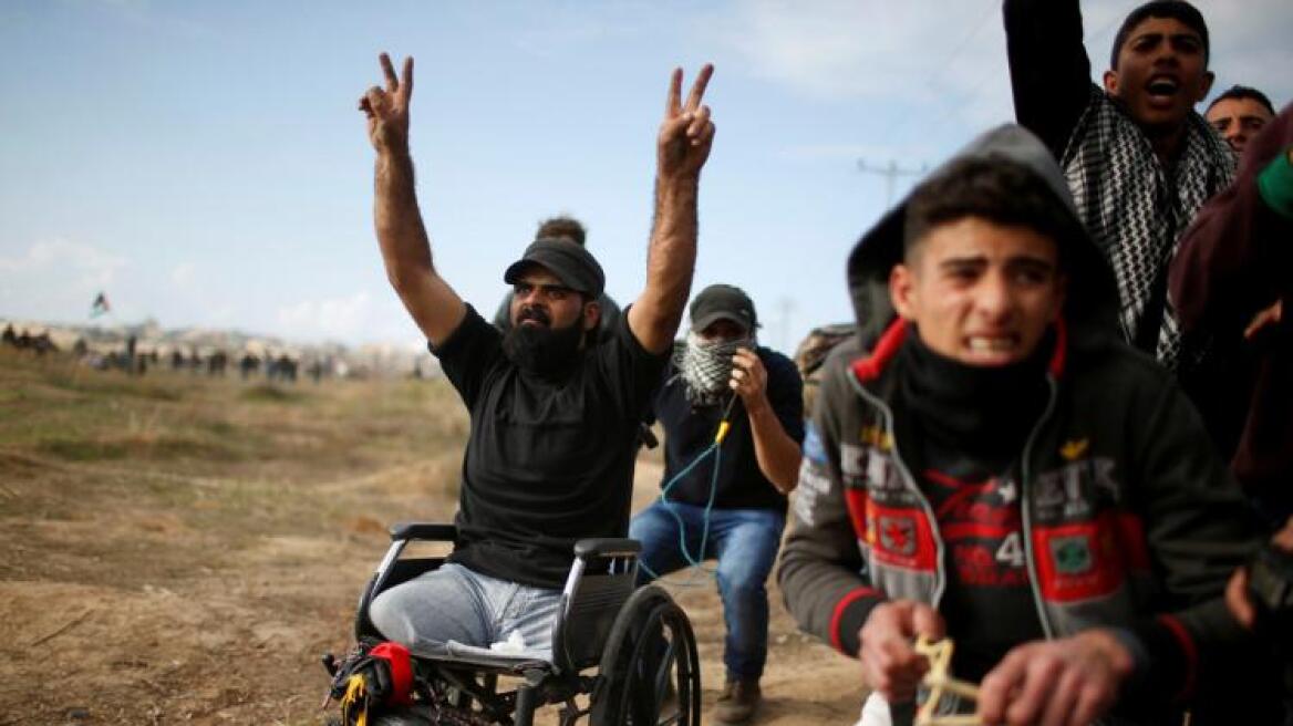  Η τραγική ιστορία του Παλαιστίνιου σε αμαξίδιο που σκοτώθηκε σε διαδήλωση