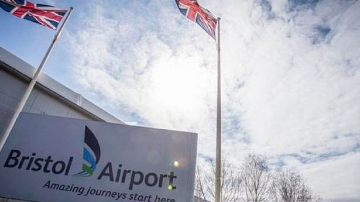 Αναστάτωση στο αεροδρόμιο του Μπρίστολ: Αεροσκάφος βγήκε εκτός διαδρόμου