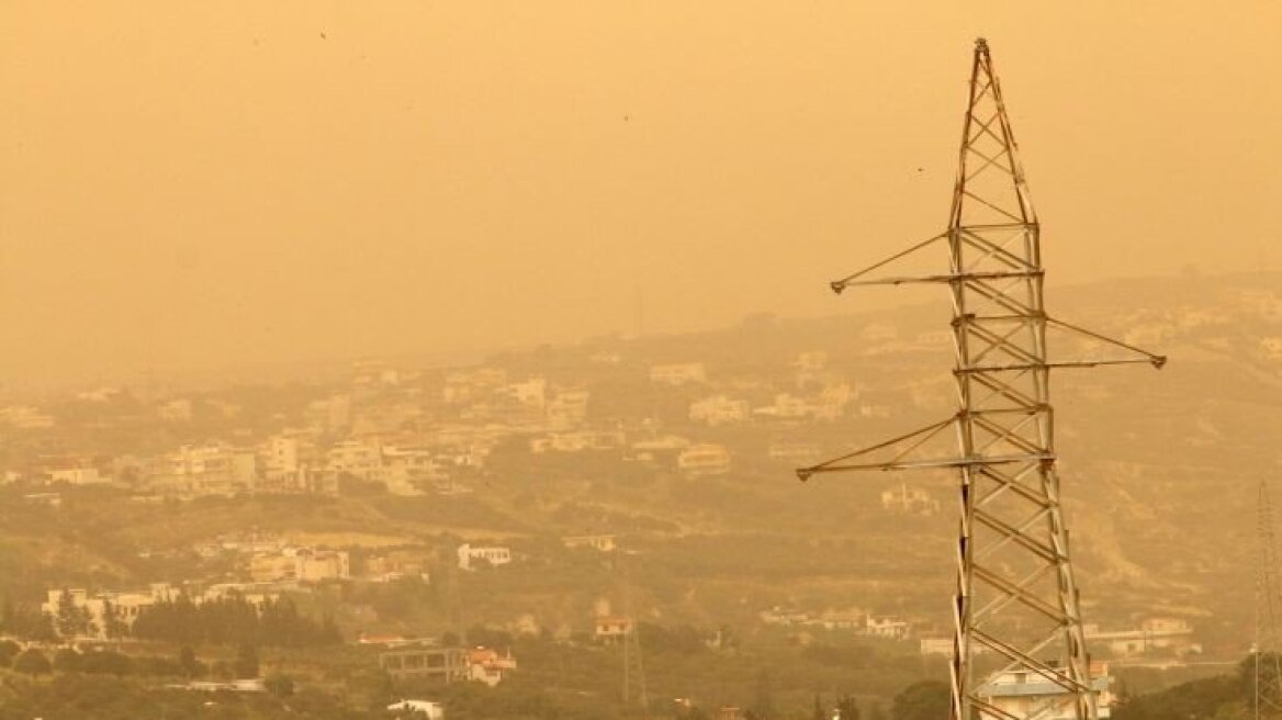 Φωτογραφίες: Πνίγηκε στη σκόνη η Κύπρος