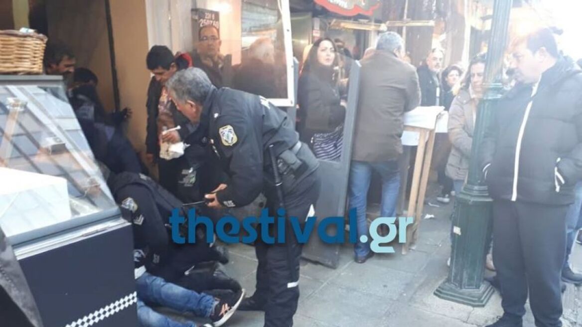 Θεσσαλονίκη: Ένας τραυματίας από μαχαίρι σε συμπλοκή στο κέντρο της πόλης