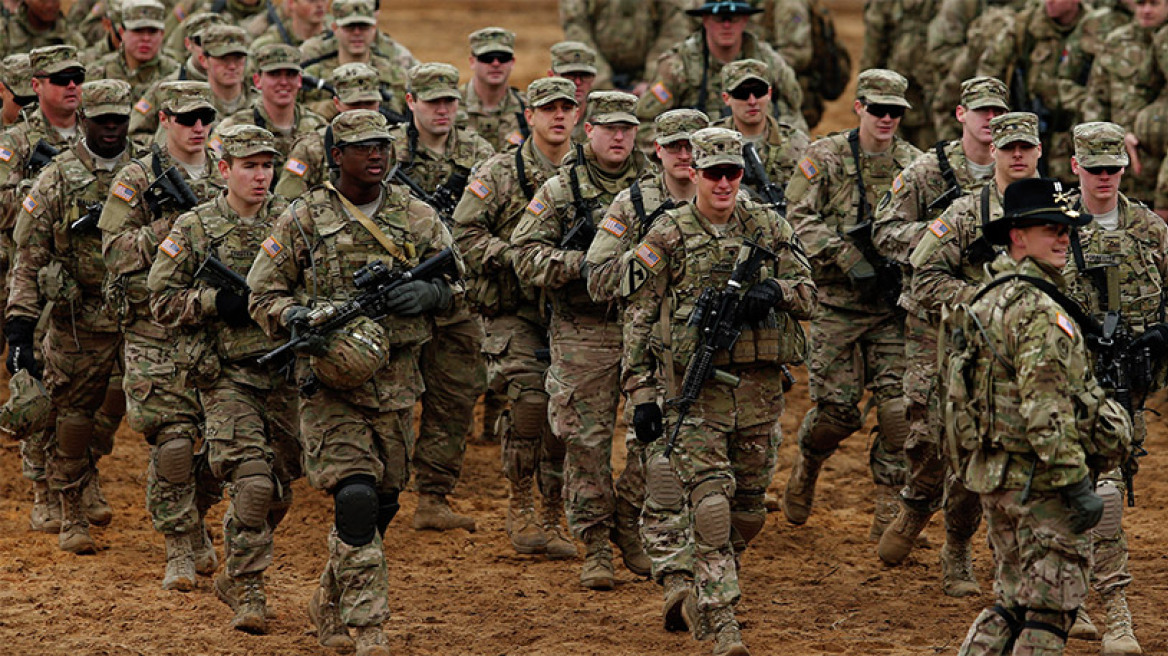 ΗΠΑ: Από 1η Ιανουαρίου και οι διεμφυλικοί θα μπορούν να καταταγούν στον αμερικανικό στρατό