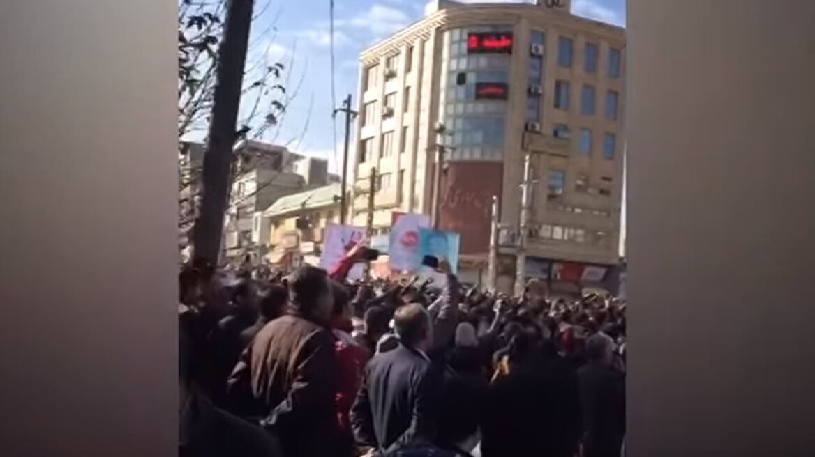 Συγκεντρώσεις συμπαράστασης στους Ιρανούς διαδηλωτές σε Παρίσι και Βερολίνο