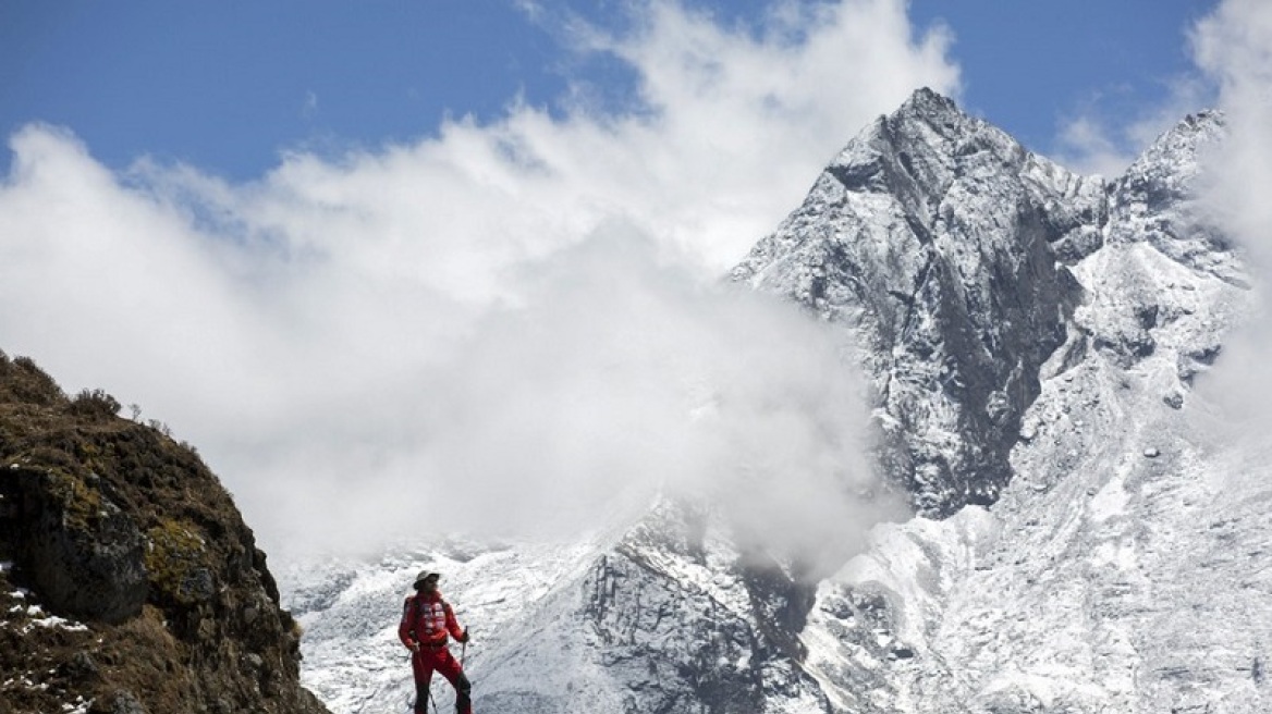 Το Νεπάλ απαγορεύει σε μεμονωμένους ορειβάτες να ανεβαίνουν στο Έβερεστ