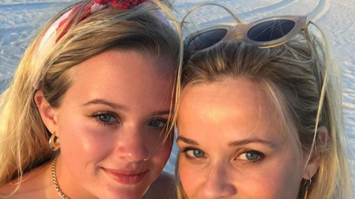 Φωτογραφία: Η 18χρονη κόρη της Reese Witherspoon είναι «φτυστή» η διάσημη μαμά της