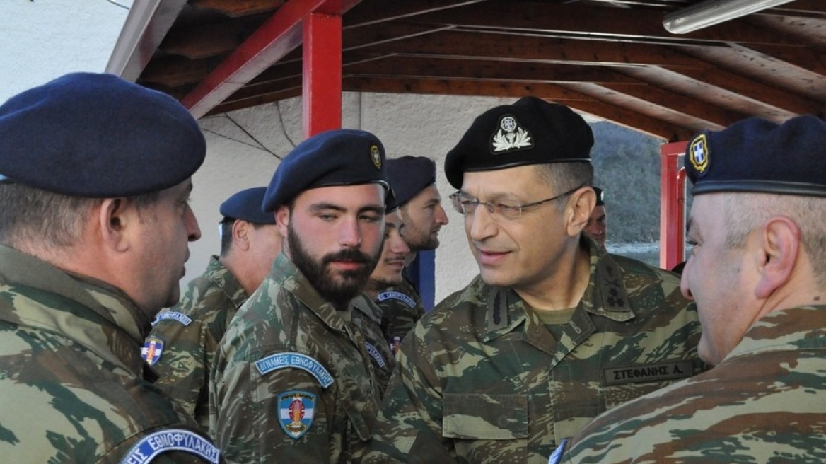 Επίσκεψη του Αρχηγού ΓΕΣ σε φυλάκια της ζώνης ευθύνης του Γ' Σώματος Στρατού