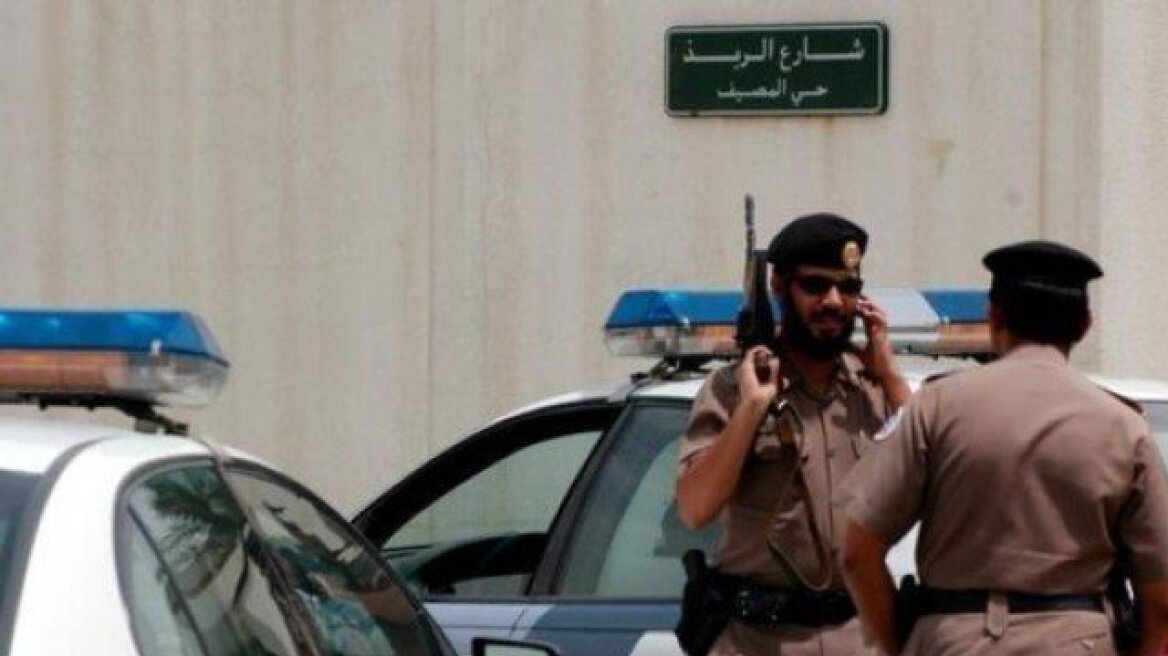saudi-policemen