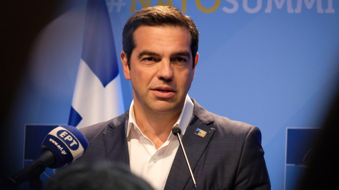 tsipras_skopiano_arthro