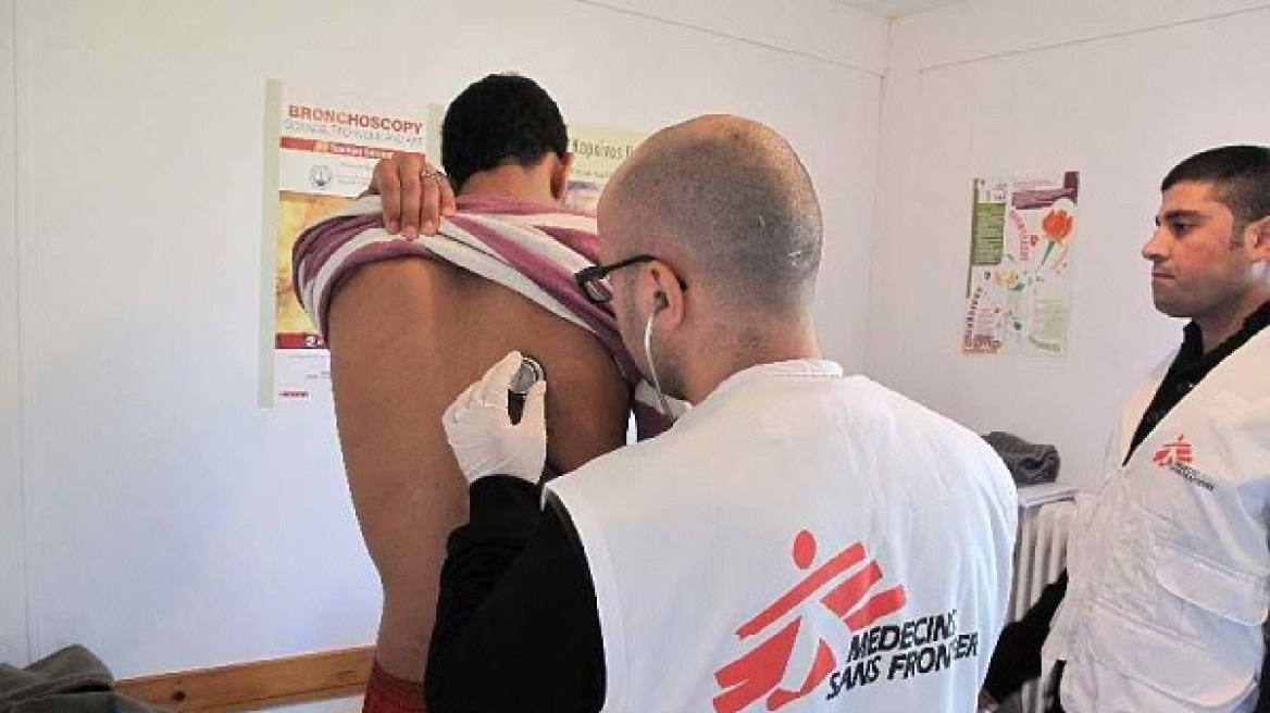 MSF-doctor-patient