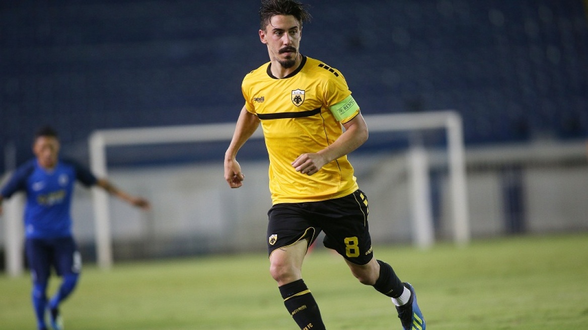 simoes-aek-1