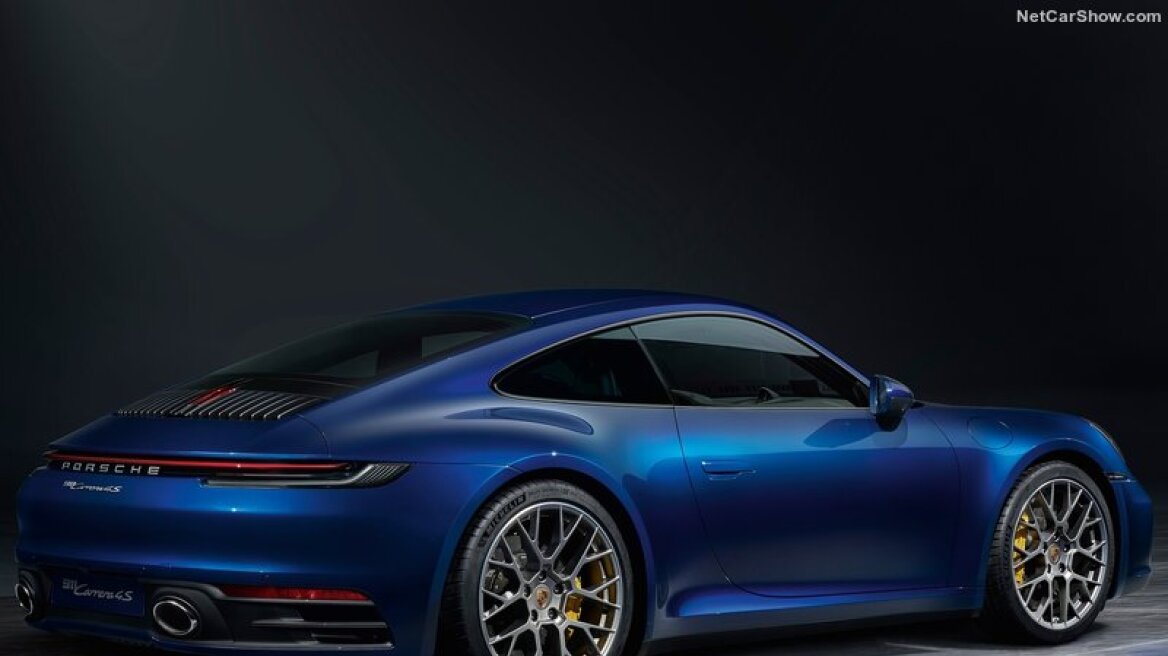 Porsche-911_Carrera_4S