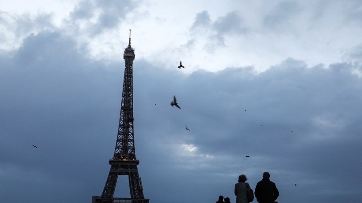 Γαλλία: Κλειστός ο Πύργος του Άιφελ λόγω κακοκαιρίας