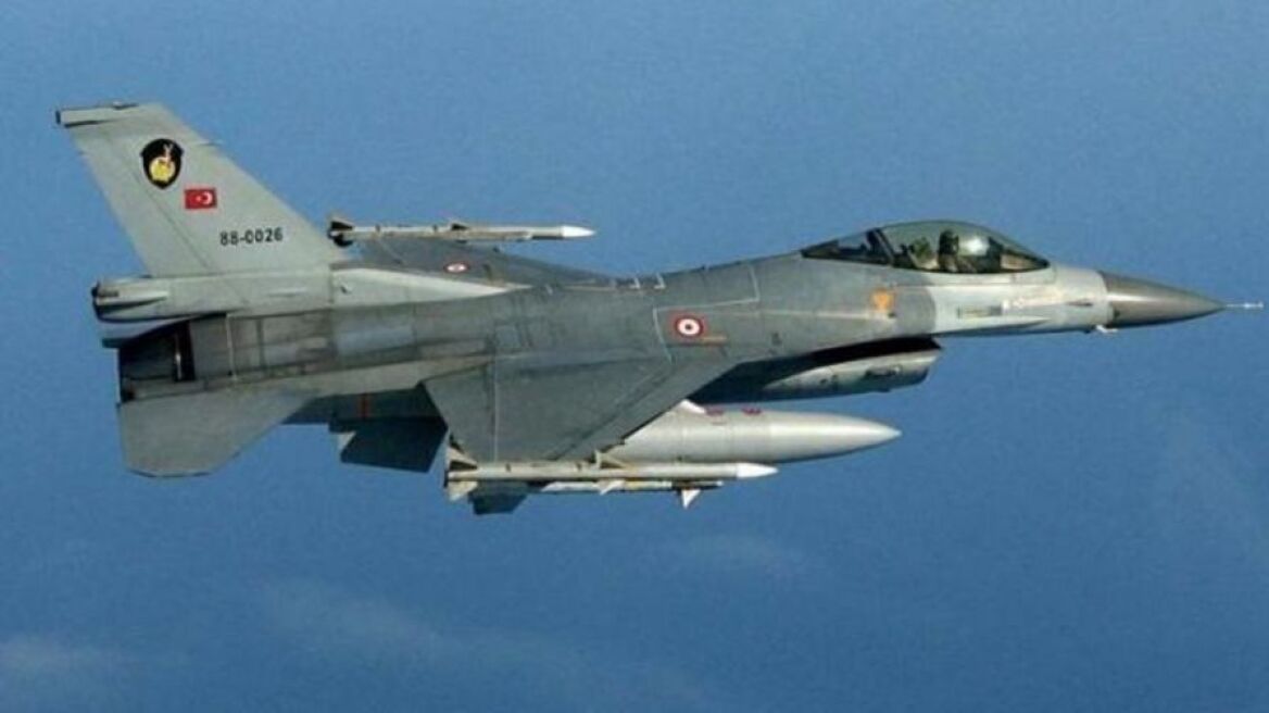 Οκτώ παραβιάσεις του εθνικού εναέριου χώρου από τουρκικά μαχητικά αεροσκάφη