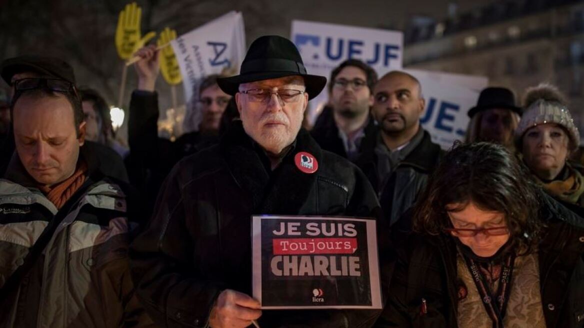 Γαλλία: Τρία χρόνια από τη σφαγή στο Charlie Hebdo - Φόρος τιμής στα 17 θύματα 