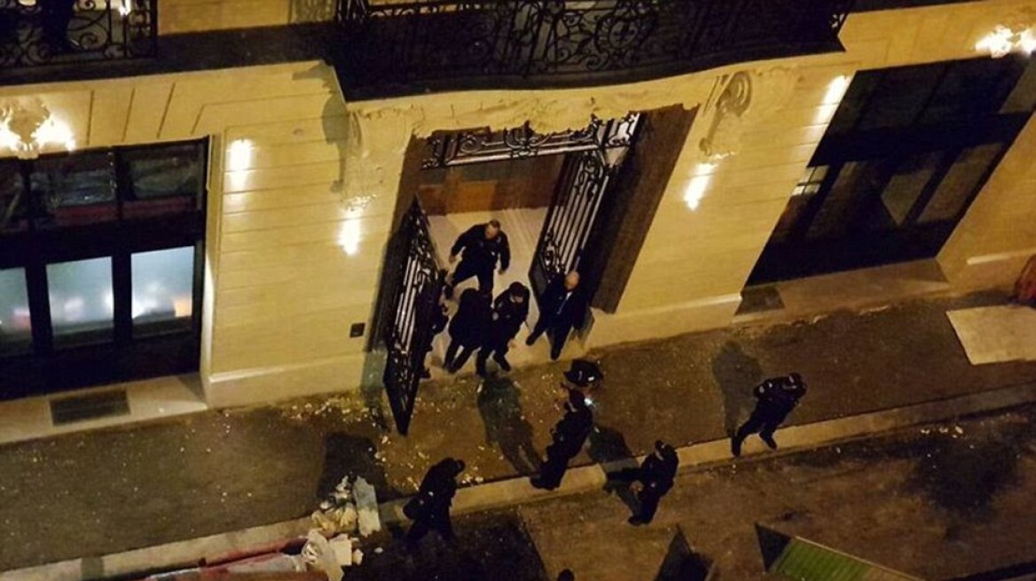 Πυροβολισμοί και άγρια καταδίωξη σε κεντρικό ξενοδοχείο στο Παρίσι