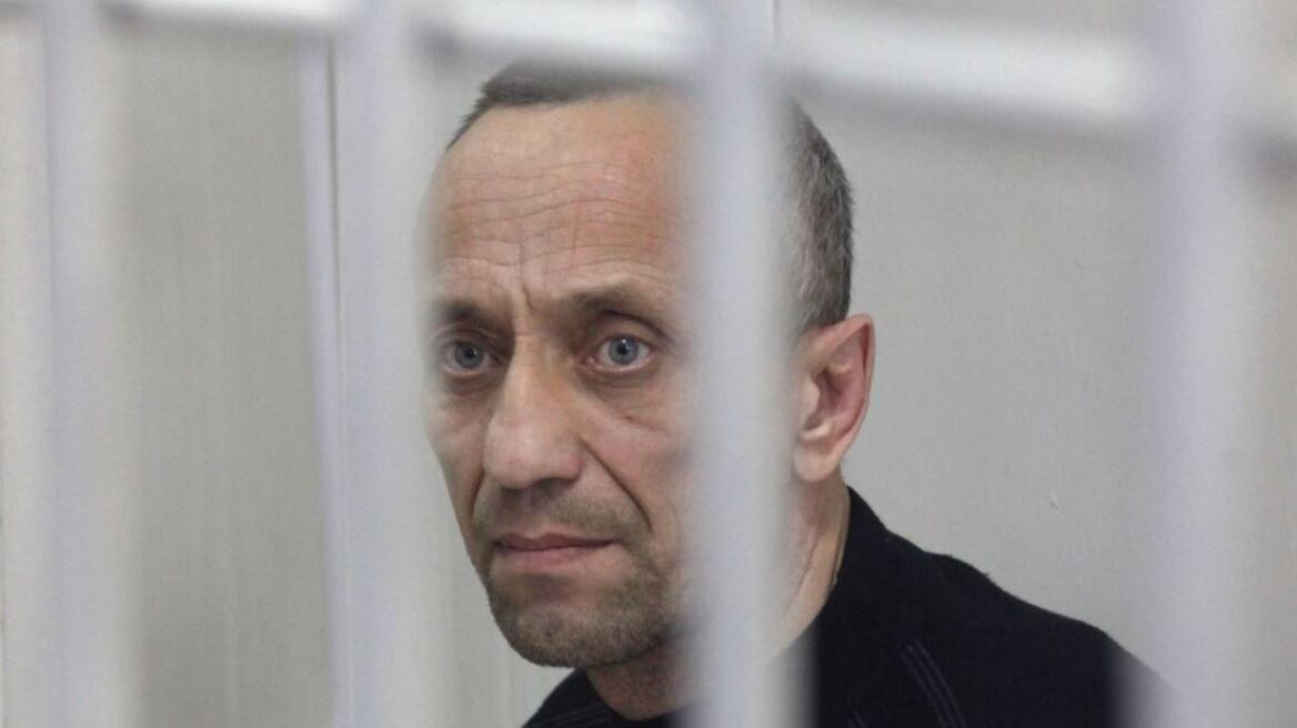 «Ο μανιακός του Ανγκάρσκ»: Σε δίκη για άλλους 59 φόνους ο Ρώσος serial killer