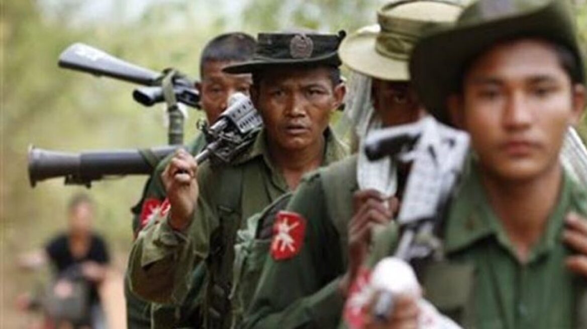 Μιανμάρ: Ο στρατός παραδέχεται για πρώτη φορά την ύπαρξη ομαδικού τάφου των Ροχίνγκια