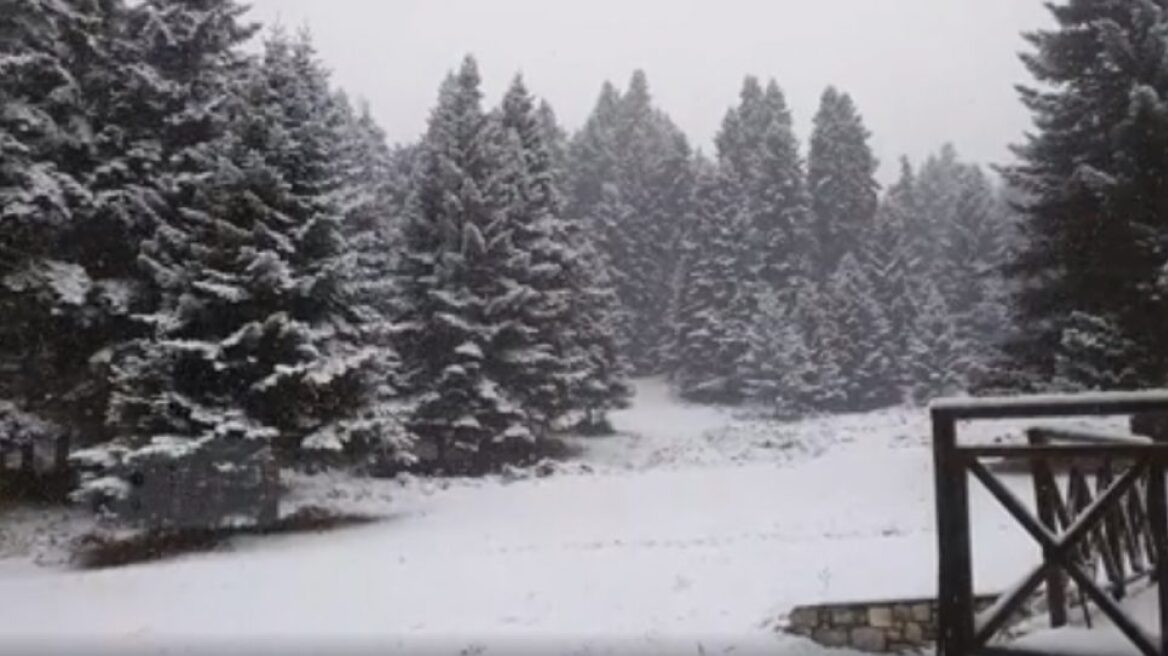 Περίπου στο ένα μέτρο έχει φτάσει το χιόνι σε ορεινές περιοχές του Νομού Τρικάλων