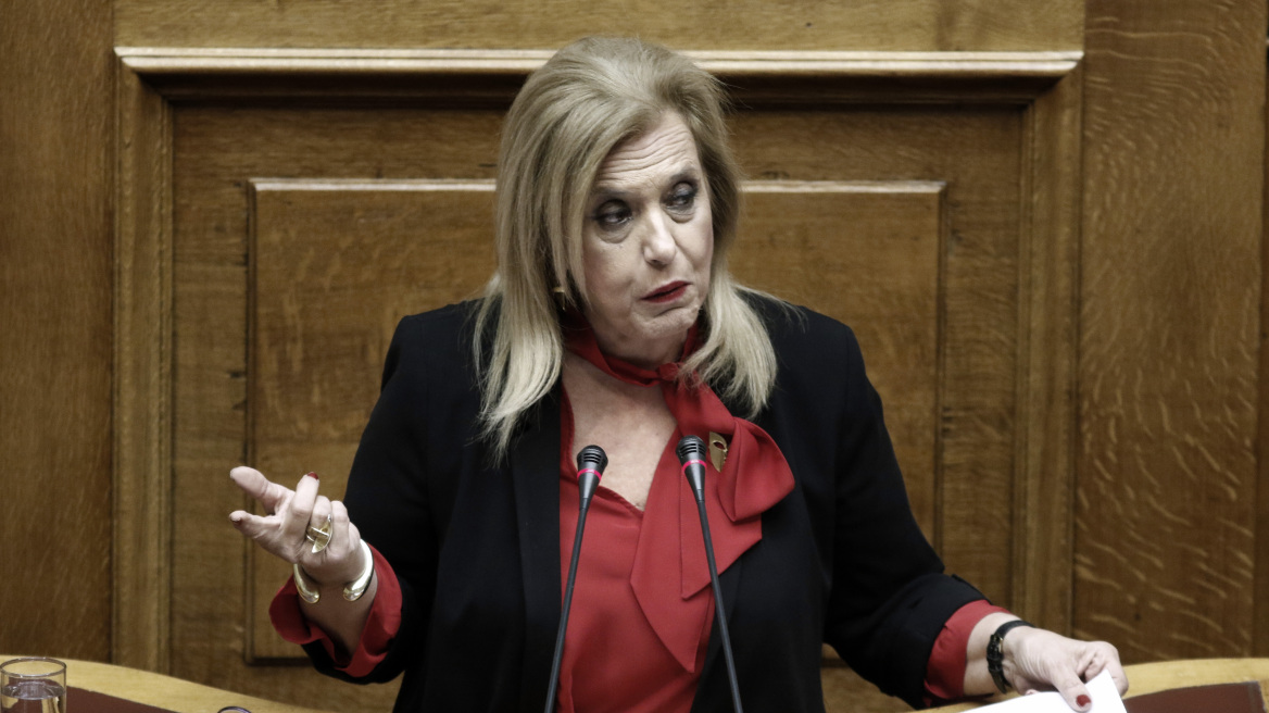 Στην Κοινοβουλευτική Ομάδα του ΣΥΡΙΖΑ και επισήμως η Θεοδώρα Μεγαλοοικονόμου