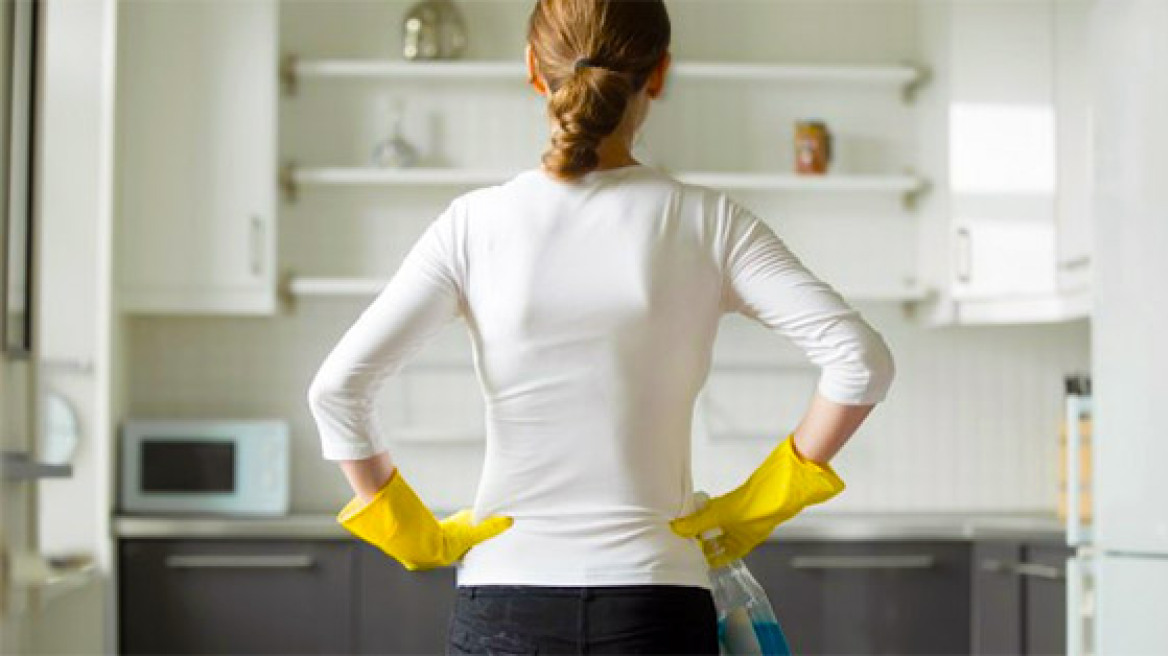 5 πράγματα που δεν καθαρίζεις όσο συχνά θα έπρεπε στην κουζίνα