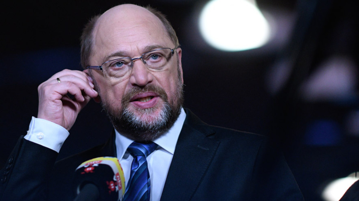 Γερμανία: «Ναι» στον κυβερνητικό συνασπισμό με την Μέρκελ είπε το κόμμα του Σουλτς