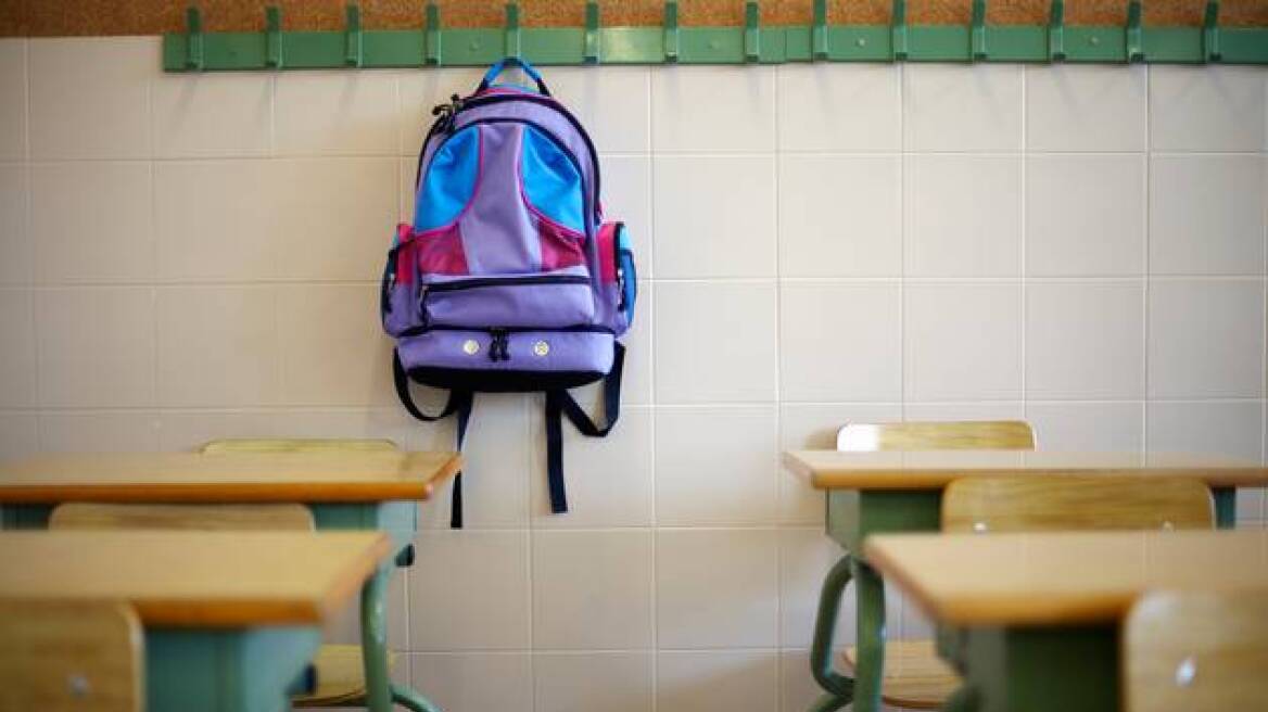 Δεν είναι υποχρεωτική η εφαρμογή της εγκυκλίου «Η τσάντα στο σχολείο»