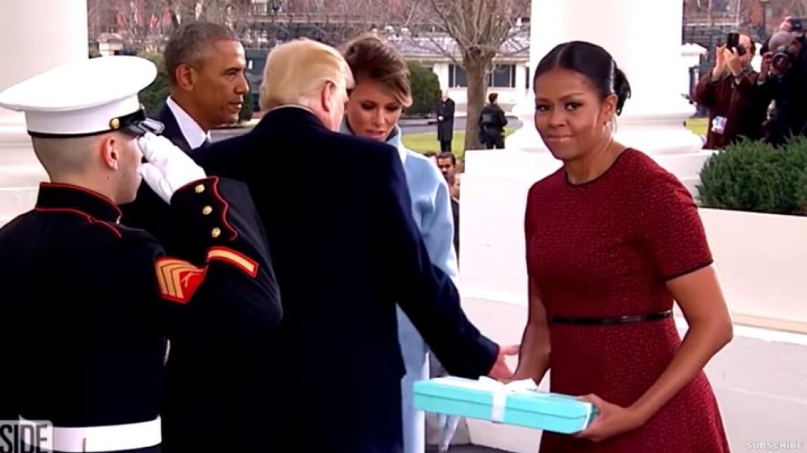 Η Μισέλ Ομπάμα επιτέλους αποκαλύπτει: Τι ήταν στο μπλε κουτί που κρατούσε η Μελάνια;
