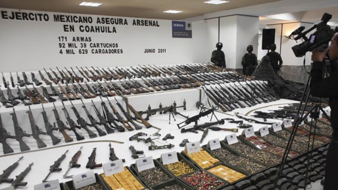 Πενήντα χιλιάδες αμερικάνικα όπλα κατασχέθηκαν μέσα σε μια διετία στο Μεξικό