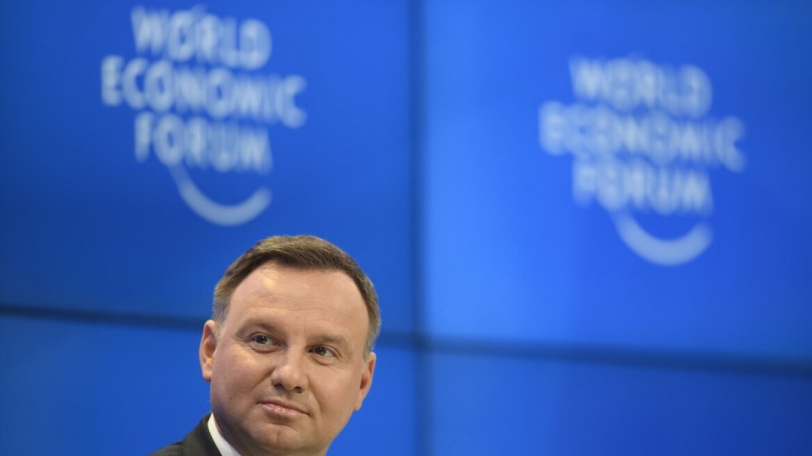 Ο πρόεδρος της Πολωνίας θα υπογράψει τον αμφιλεγόμενο νόμο για το Ολοκαύτωμα