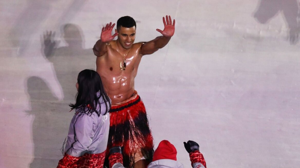 Το έκανε και πάλι: Ο αθλητής της Τόνγκα ημίγυμνος και λαδωμένος στους Χειμερινούς Ολυμπιακούς