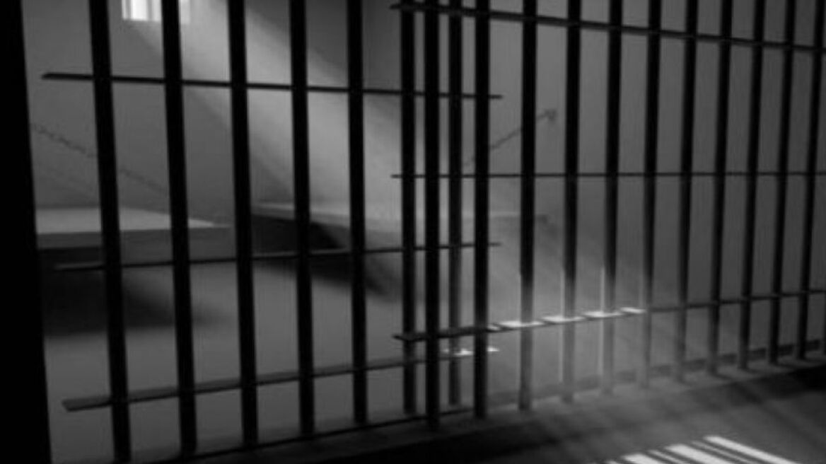 Τρίκαλα: Κρατούμενος αυτοκτόνησε μέσα στο κελί του