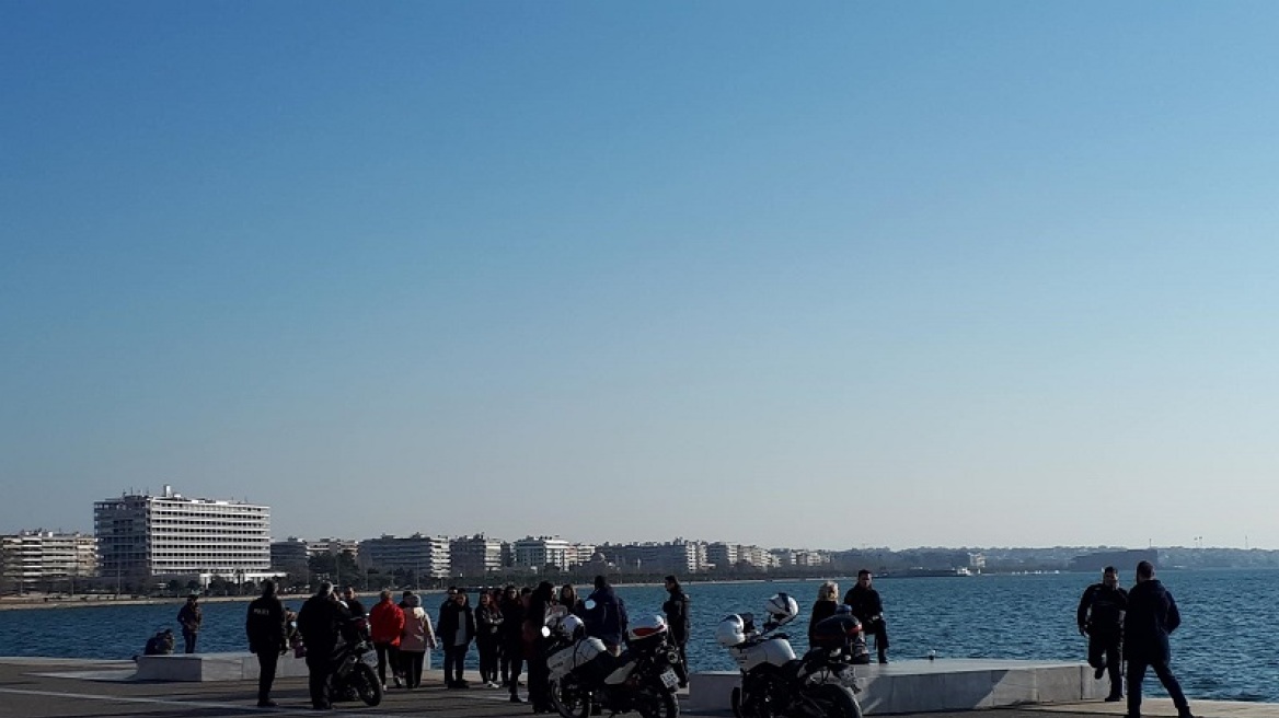 Θεσσαλονίκη: Ηλικιωμένη πήδηξε στα νερά του Θερμαϊκού