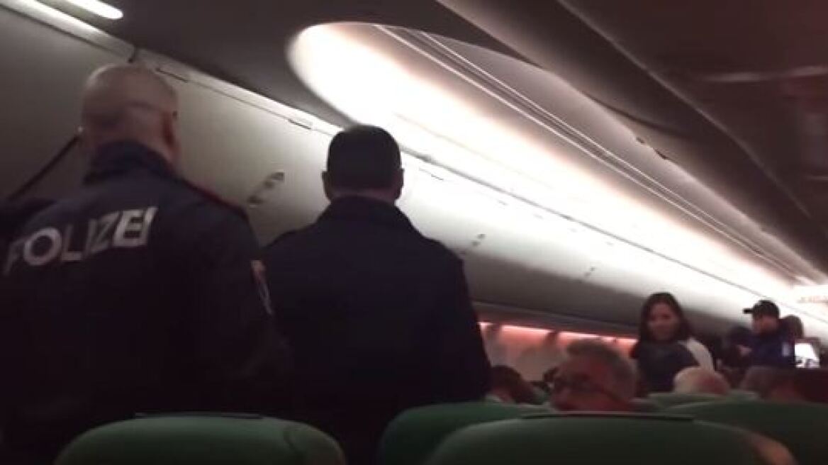 Καυγάς σε αεροπλάνο λόγω... αερίων ενός επιβάτη (βίντεο)