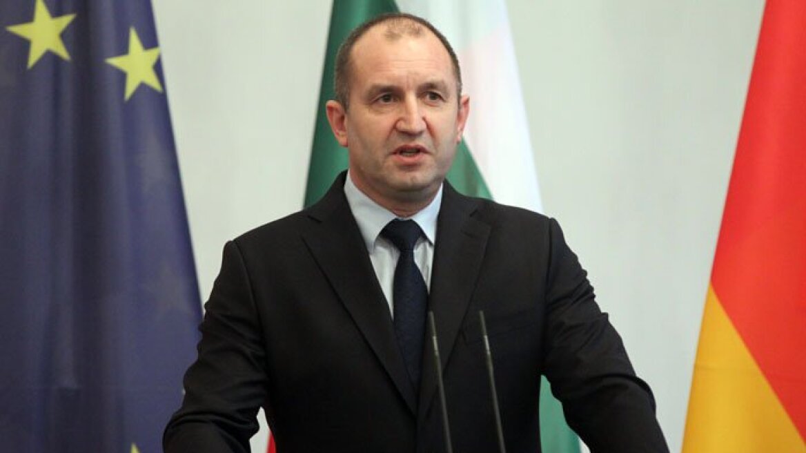  Bulgaria issues warning over FYROM name dispute