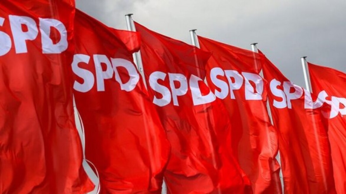 Γερμανία: Ξεκινά σήμερα η εσωκομματική ψηφοφορία για τον μεγάλο συνασπισμό στο SPD 