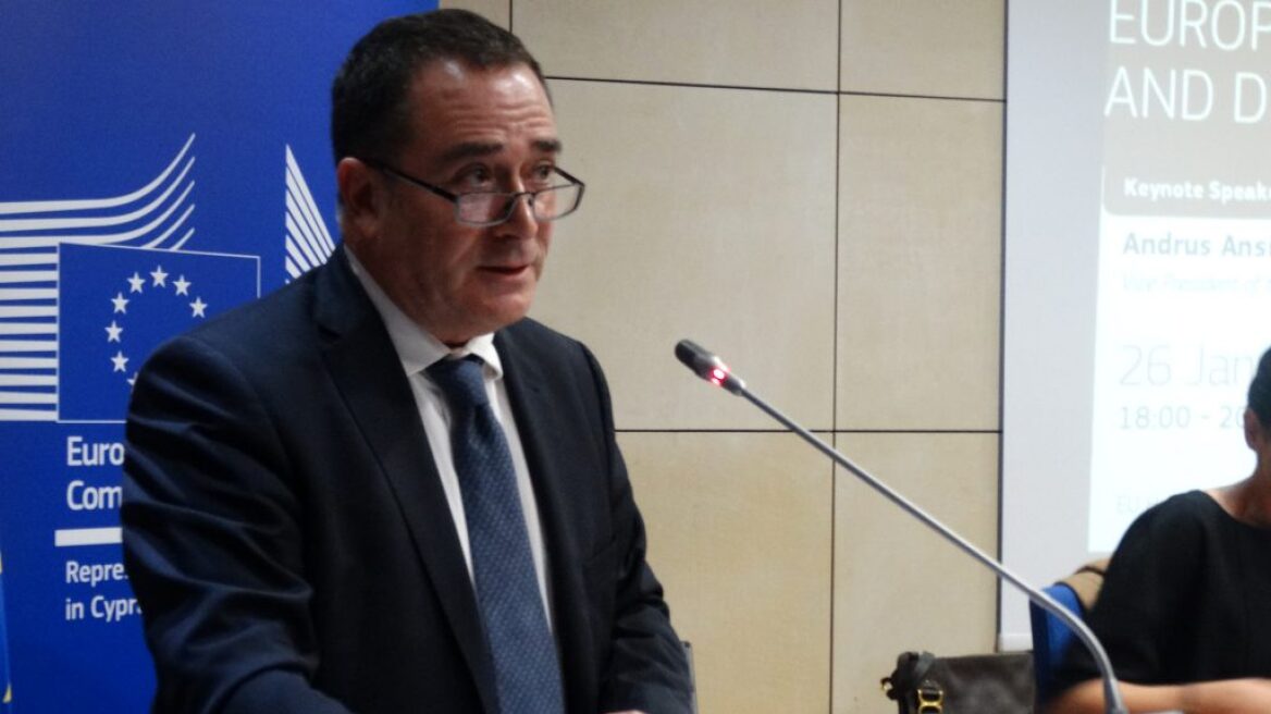 Μαρκοπουλιώτης: Η Κομισιόν θα παρέχει την ενδεδειγμένη υποστήριξη στην Ελλάδα