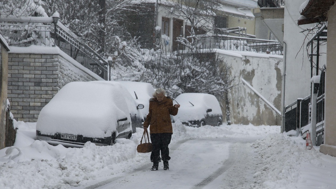 Κλειστά αύριο τα σχολεία στη Δυτική Μακεδονία λόγω χιονιά