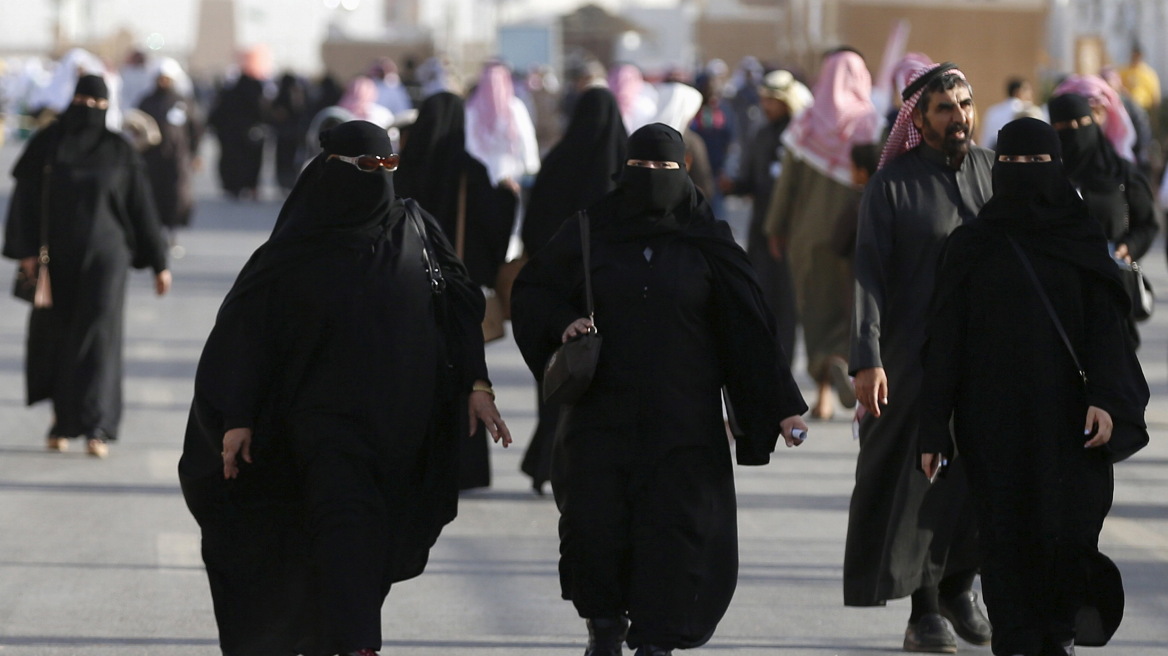 Ιστορική απόφαση για τη Σαουδική Αραβία: Οι γυναίκες θα μπορούν να υπηρετούν στις Ένοπλες Δυνάμεις