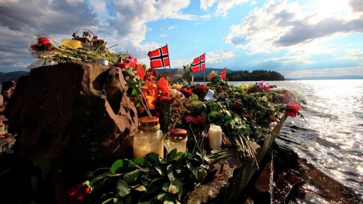 Νορβηγία: Απαγορεύει τα ημιαυτόματα 10 χρόνια μετά το μακελειό στην Ουτόγια
