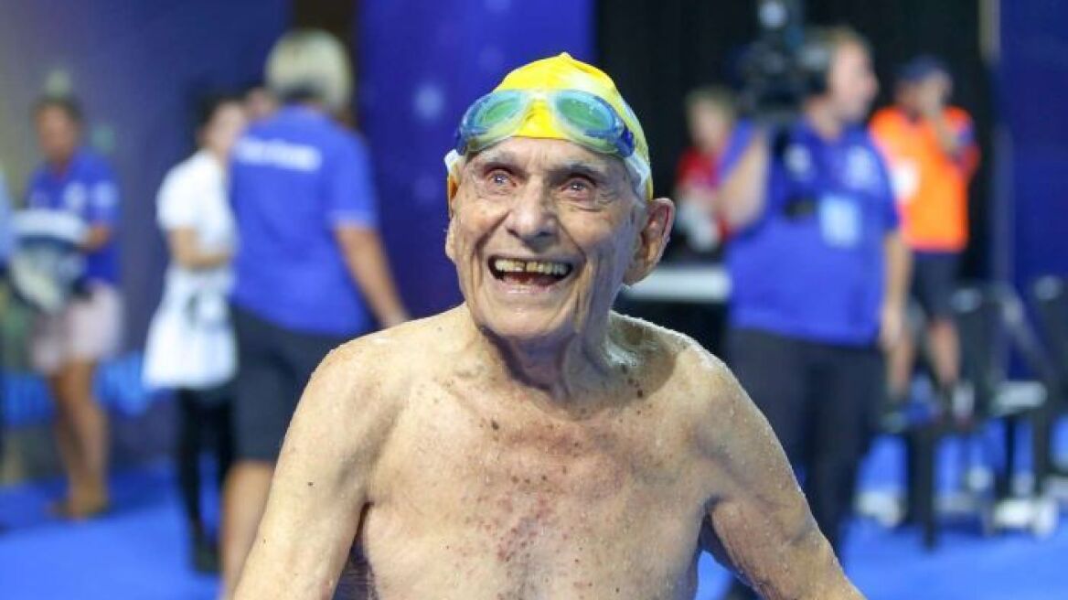 Αυστραλία: 99χρονος κολυμβητής κατέρριψε παγκόσμιο ρεκόρ