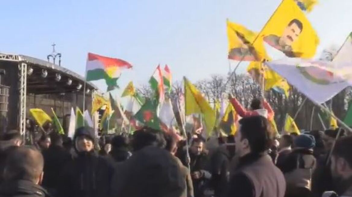 Βίντεο από Βερολίνο: Χιλιάδες άνθρωποι διαδήλωσαν ενάντια στην τουρκική επιχείρηση στο Αφρίν