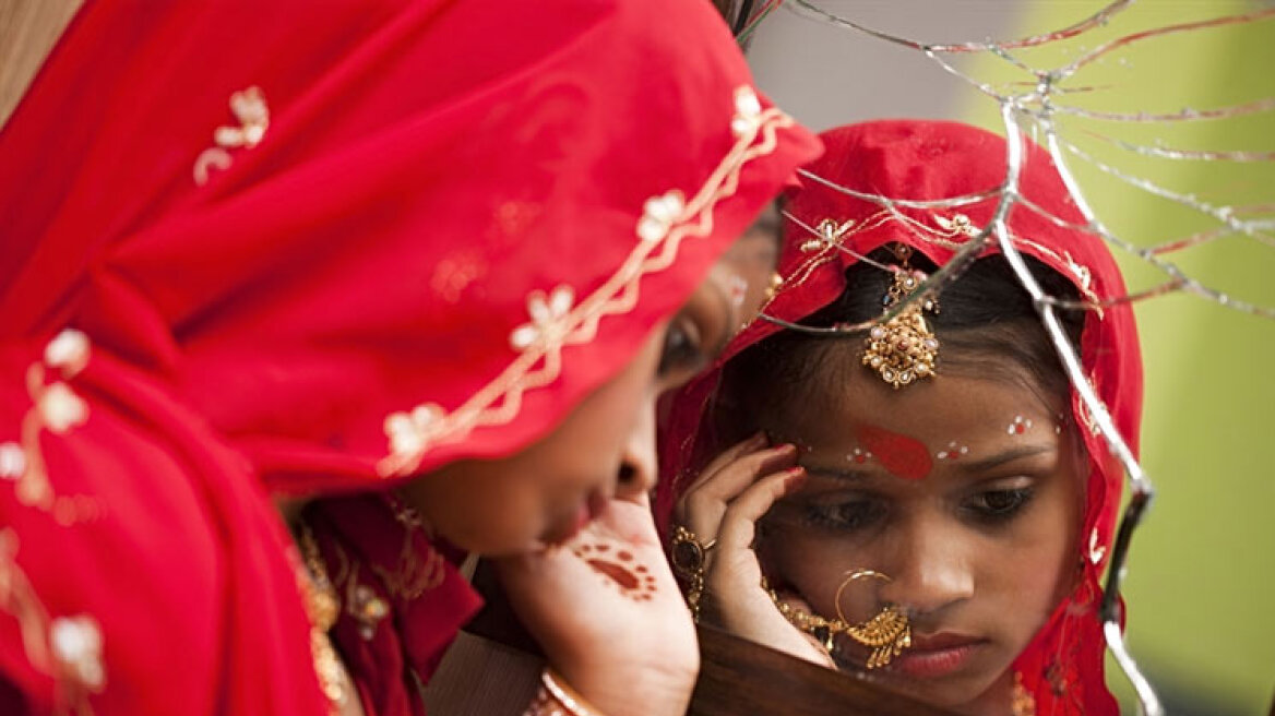 Αριθμοί σοκ: Έφτασαν τα 12 εκατομμύρια οι γάμοι ανήλικων κοριτσιών μέσα σε ένα χρόνο!