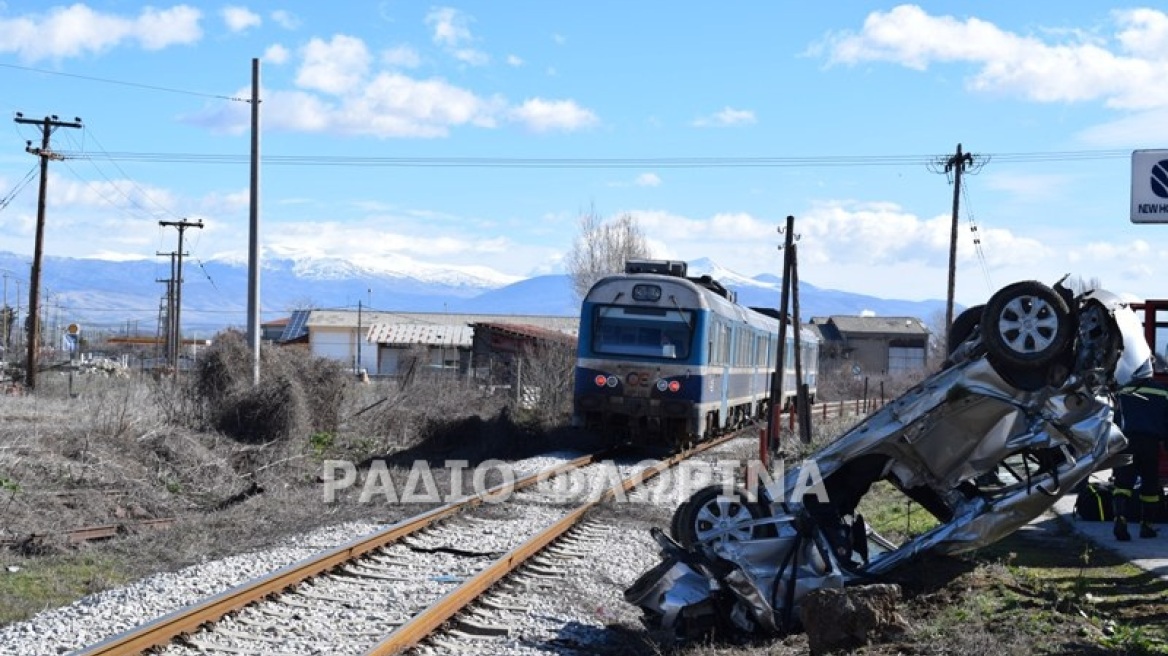 Φλώρινα: Σοκαριστικές εικόνες από τη σύγκρουση τρένου με αυτοκίνητο - Ένας νεκρός
