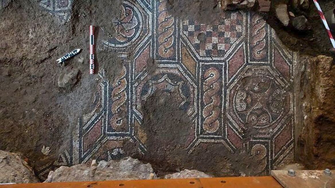  Mosaics found during metro excavation in Thessaloniki belong to large Roman villa