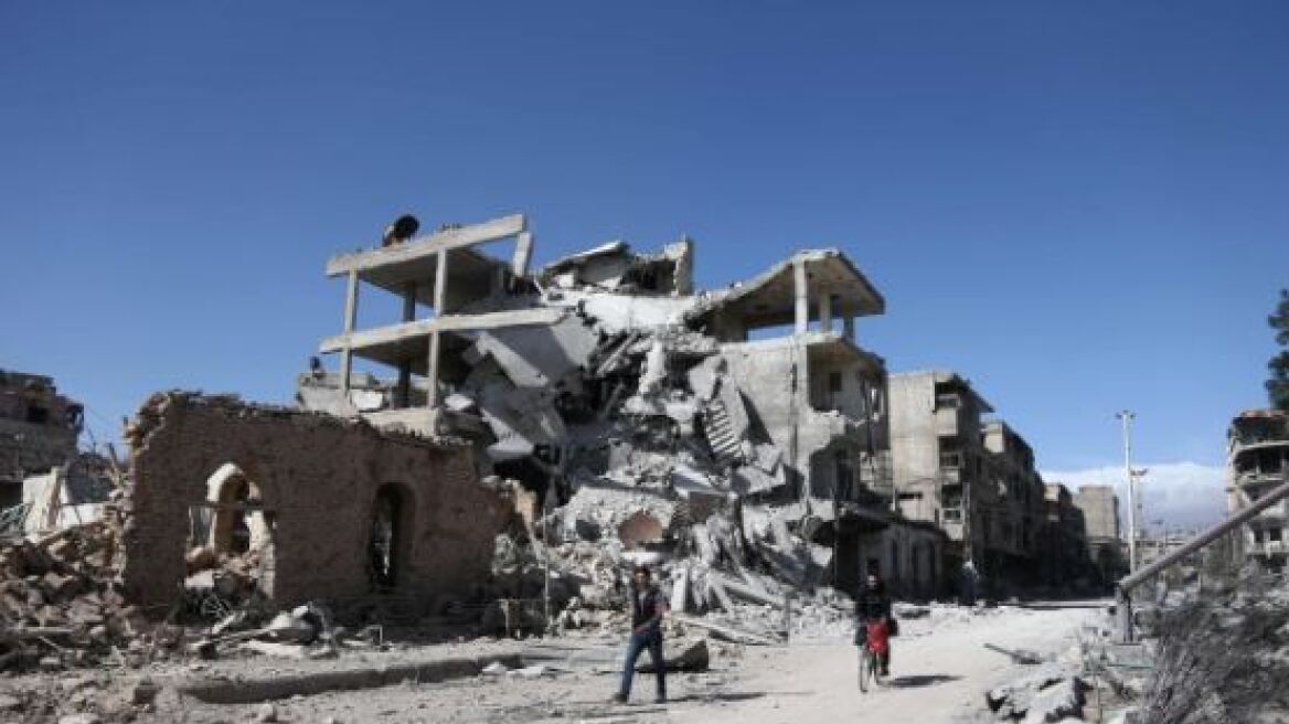 Συρία: Ο στρατός έχει περικυκλώσει τις πόλεις Ντούμα και Χαράστα