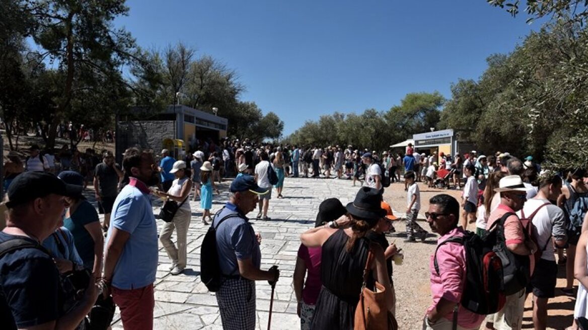 Museum and archaeological site visitors up for November, says ELSTAT