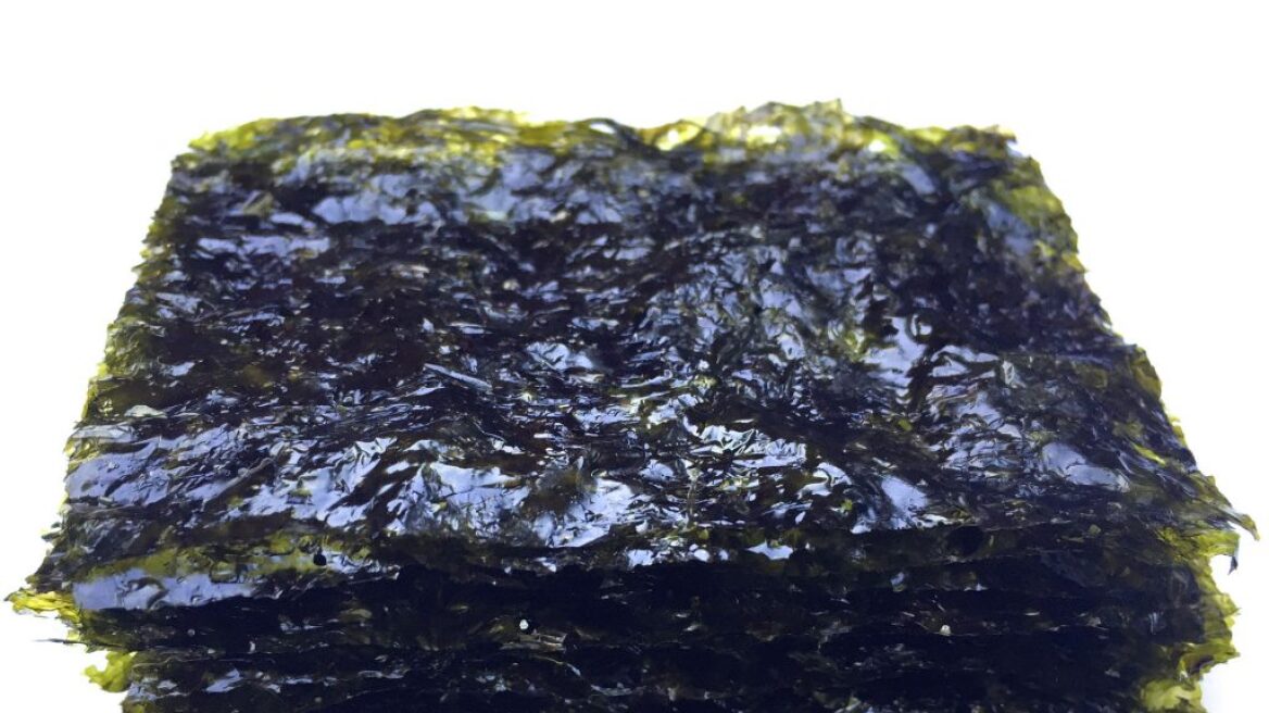 Japan ships first seaweed, farmed 6 miles from Fukushima meltdowns, for human consumption?